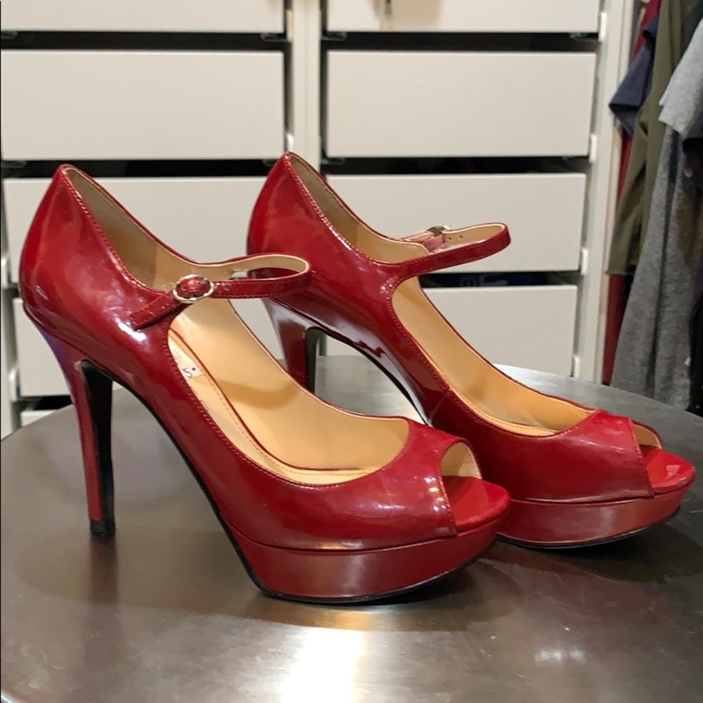 Marc Fisher peep toe pumps